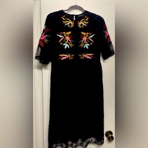 Roolee Naomi Embroidered Dress Size Large